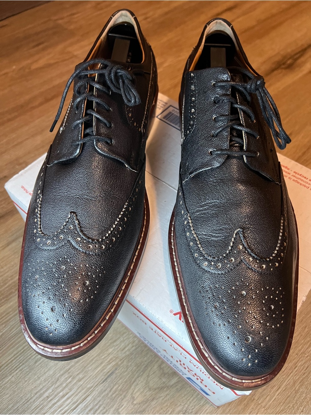 Cole Haan Warren Wingtip Oxford Dress Shoes Men's size 10.5 EUC